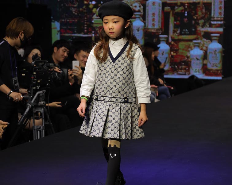 키즈 에듀테이먼트 쇼웨이 키즈모델 패션쇼